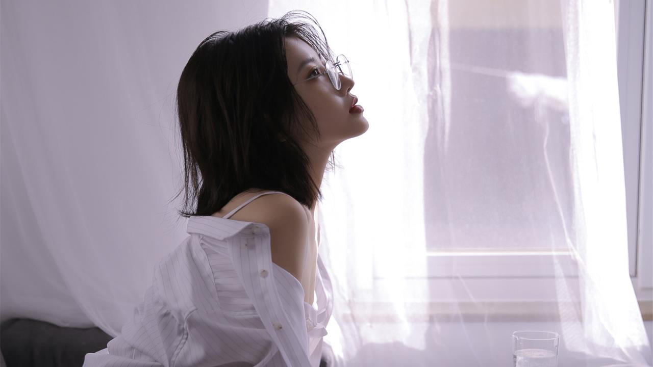 韩国电影学生的妈妈:  默默付出的辛劳与期盼